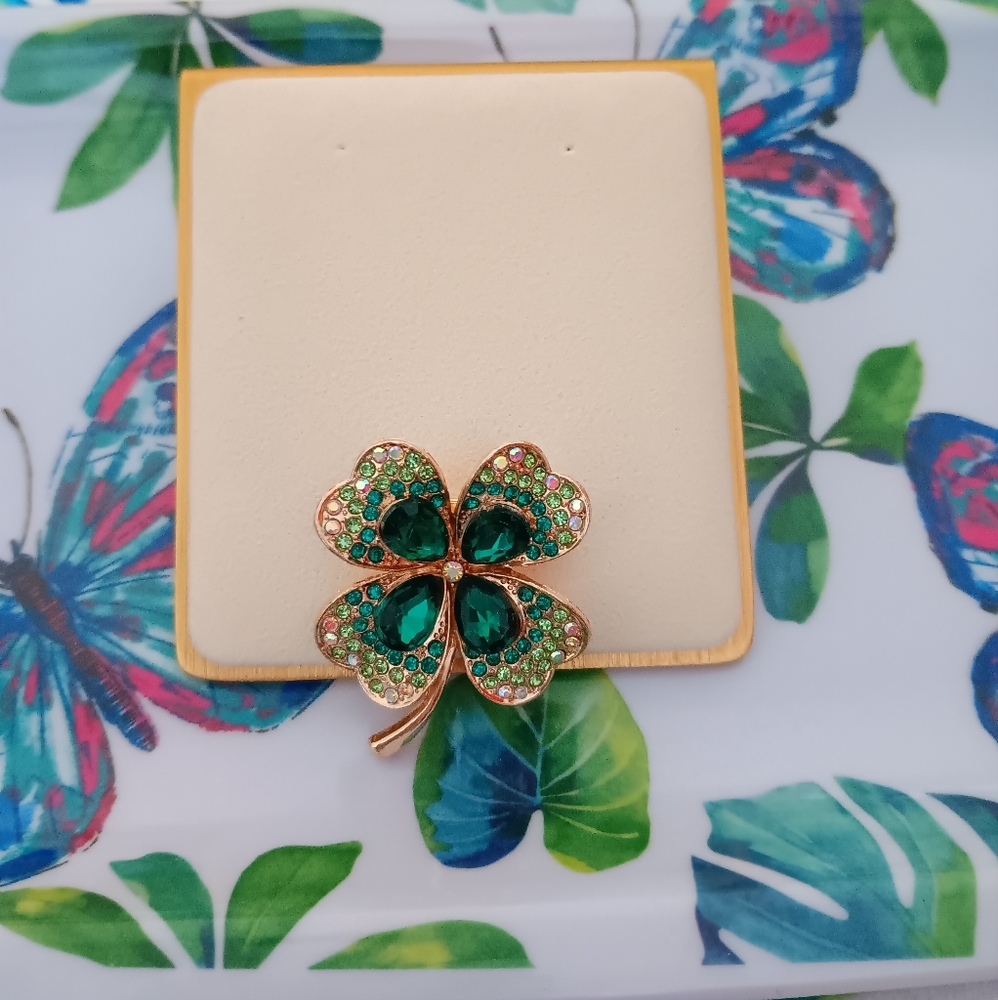 Four Leaf Clover Brooch - Picture 2 of 7